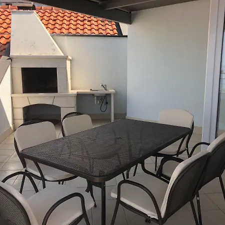 Dolce Макарска